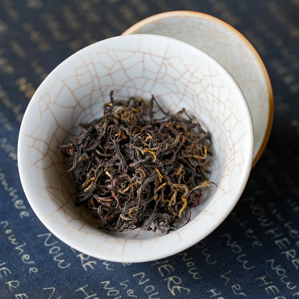 Tea Tasting: How to Describe Tea Without Being Pretentious – white2tea