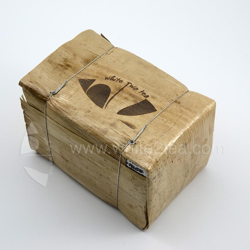 Tea＊ 2016 Fade - Raw Puer Huangpian Brick - White2tea Puerh Tea